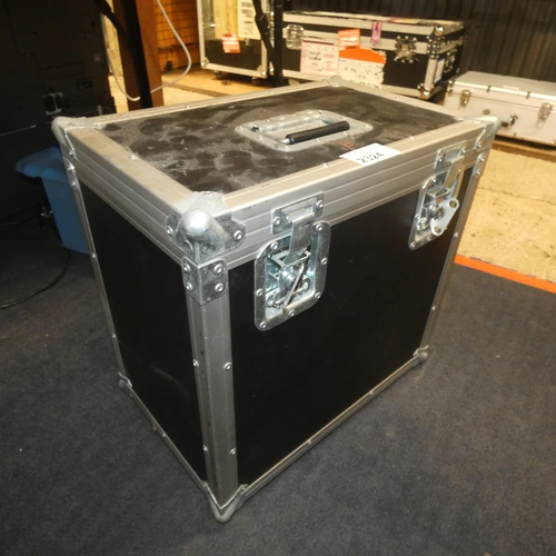 2324 - A metal edged flight case by Sam Cases