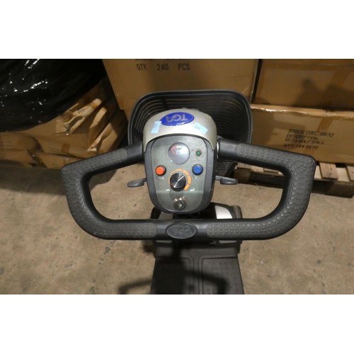 2083 - 1 battery powered mobility scooter by TGA type Eclipse, supplied with a mains battery charger but ba... 