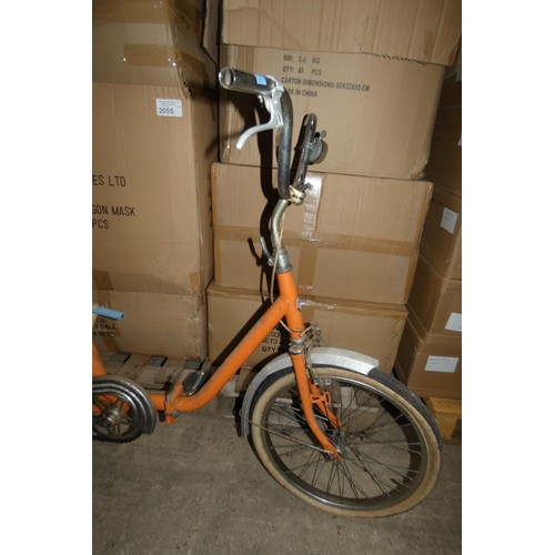 2084 - 1 folding bicycle by Rog type Pony and 1 other bicycle (no make visible)