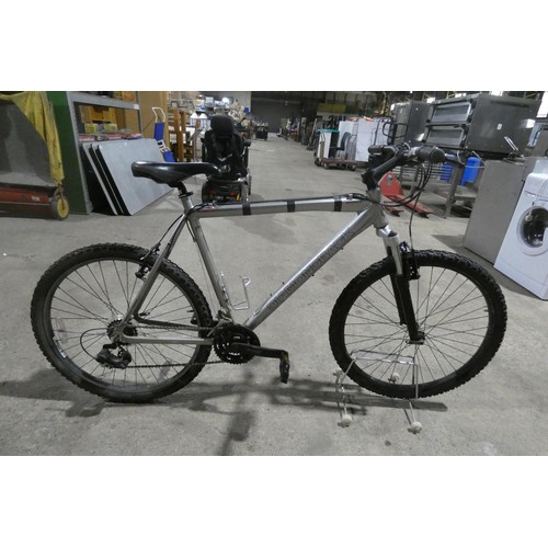 2086 - 1 Diamond Back mountain bike type Outlook FS, 26 inch wheels