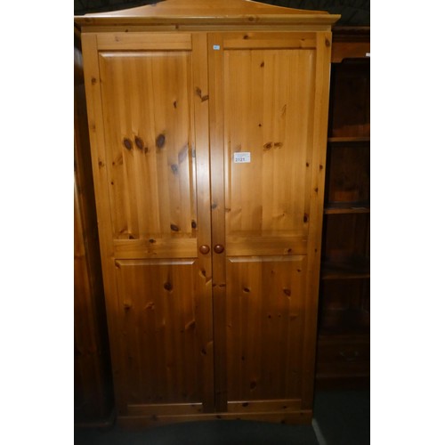 2121 - A pine double door wardrobe approx 97 x 53 x 183cm high