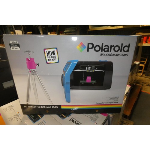 2306 - An unused, boxed, 3D Printer by Polaroid type Modelsmart 250S - trade