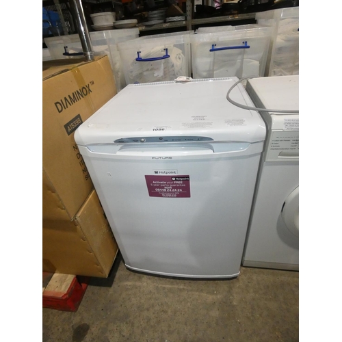 1086 - An under counter freezer by Hotpoint type Future RZA34 - trade. TESTED WORKING