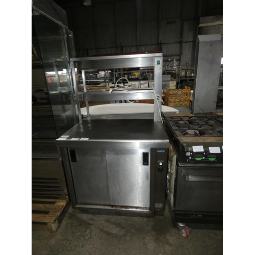 1150 - A commercial stainless steel heated cabinet with gantry by Moffat 240v - trade. TESTED WORKING