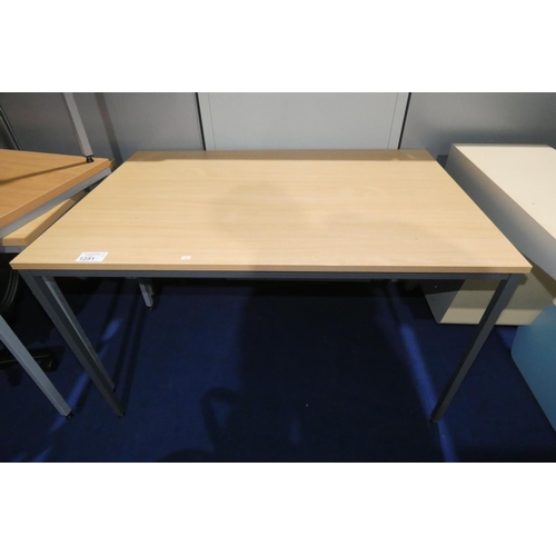 1251 - 1 wood effect rectangular office table approx 120 x 80cm