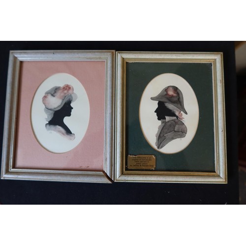 3006 - A pair of late 20th Century silhouettes, by Jeffery and Pamela Gray, 12x8.5cm (2 items)