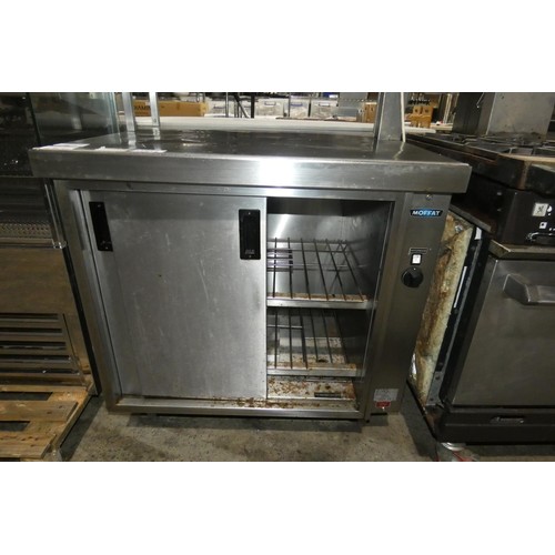 1150 - A commercial stainless steel heated cabinet with gantry by Moffat 240v - trade. TESTED WORKING