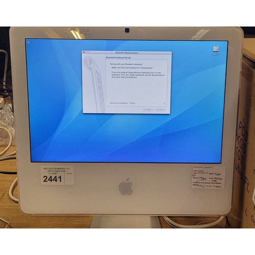 2441 - An Apple iMac with a g5 1.9ghz processor, 1.5gb ram, 250gb HDD, running osx tiger, comes with mouse ... 