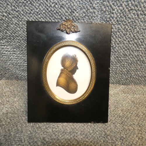 3010 - John Miers (1780-1821), Silhouette portrait miniature of an older woman in bonnet and ruff, black on... 