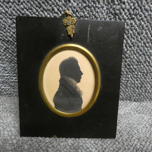 3019 - English School 19th Century, William Hamlet senior (1785-1816) Silhouette of a gentleman, painted on... 