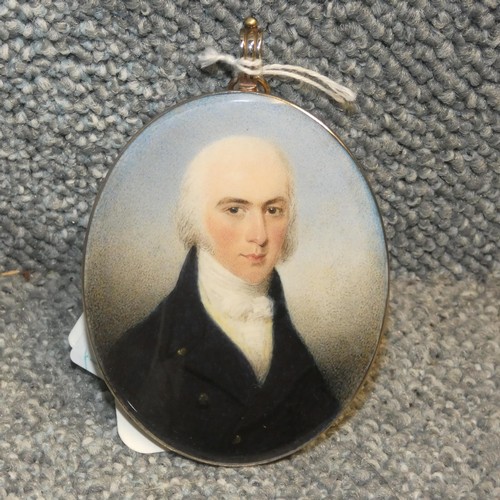 3049 - English School 19th  Century, Attributed to Thomas Hargreaves, Portrait miniature of a gentleman in ... 