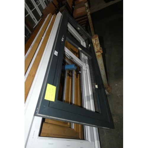 102 - 1 aluminium anthracite grey door (no handles or key included) and 4 x various PVC doors, none have d... 