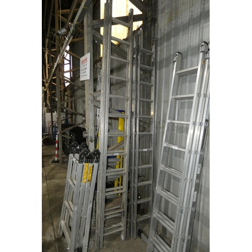 288 - An aluminium double extending ladder (2 x 12 rung)