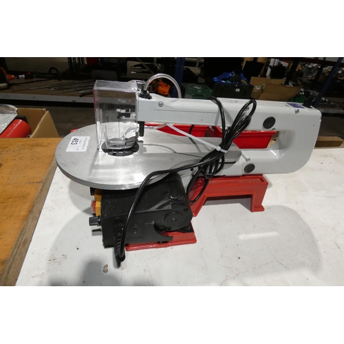 453 - 1 x Craft bench top 405mm variable speed scroll saw 240v. Please note that this machine vibrates and... 