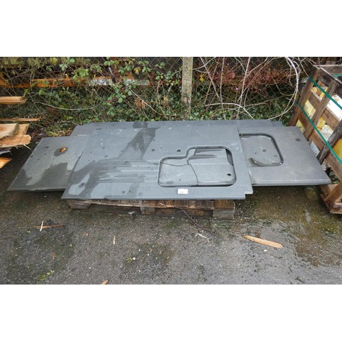 734 - 1 pallet containing various slate worktops