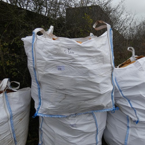 738 - 1 dumpy bag containing various wood offcuts (top stack)