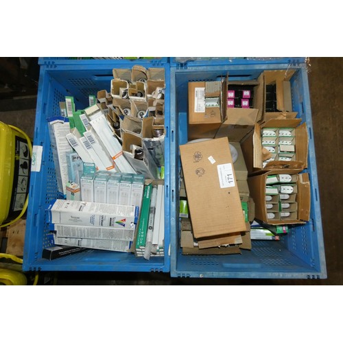 171 - 1 pallet containing a quantity of various light bulbs. Not practical to list in detail so please vie... 