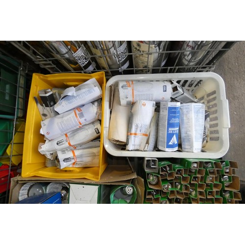 179 - 1 pallet containing a quantity of various light bulbs. Not practical to list in detail so please vie... 