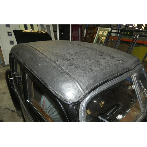 819 - Riley RMA 1.5 Saloon, reg. No. JRL 312, 1st Reg. 10/06/1947, Buff Log Book, Black Manual, 1496cc Pet... 