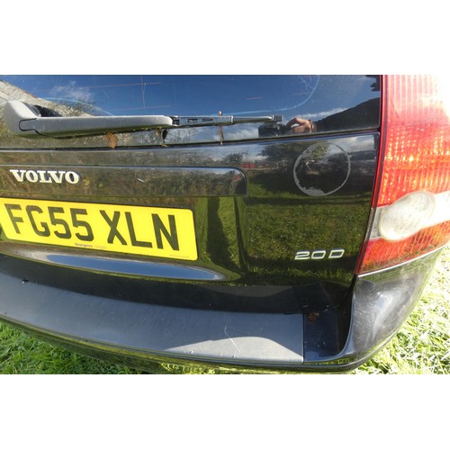 810 - Volvo V50 S D (E4) Estate Black, Reg No FG55 XLN, 1st reg 25/10/2005, 6 spd manual Diesel 1998cc, Mo... 