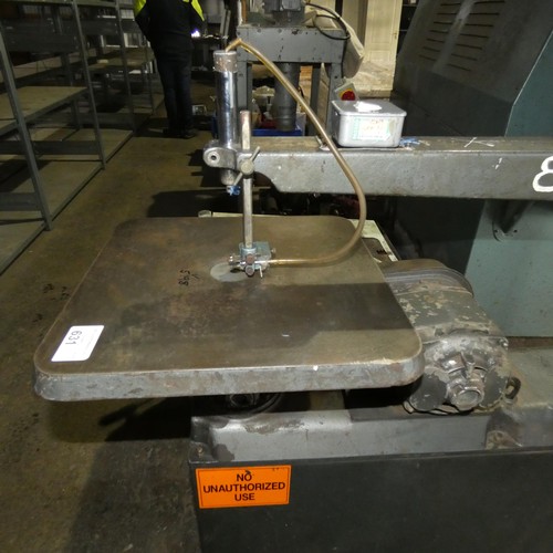 631 - A Meddings fret / scroll saw serial number JS2788, 240v