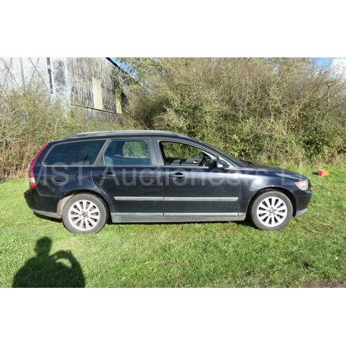 810 - Volvo V50 S D (E4) Estate Black, Reg No FG55 XLN, 1st reg 25/10/2005, 6 spd manual Diesel 1998cc, Mo... 