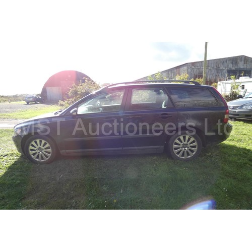 810 - Volvo V50 S D (E4) Estate Black, Reg No FG55 XLN, 1st reg 25/10/2005, 6 spd manual Diesel 1998cc, Mo... 