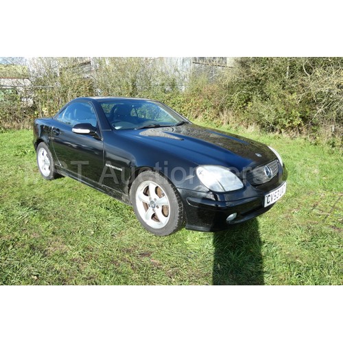 812 - Mercedes SLK 200 Kompressor Convertible, black, 2 dr sports, Reg CV53 UAT, 1st reg 15/09/2003, 6 spd... 