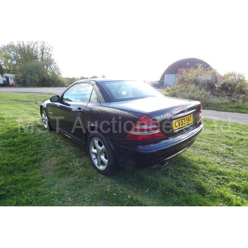 812 - Mercedes SLK 200 Kompressor Convertible, black, 2 dr sports, Reg CV53 UAT, 1st reg 15/09/2003, 6 spd... 