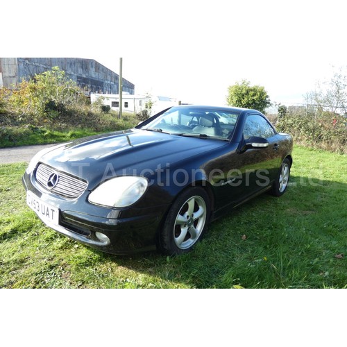 812 - Mercedes SLK 200 Kompressor Convertible, black, 2 dr sports, Reg CV53 UAT, 1st reg 15/09/2003, 6 spd... 