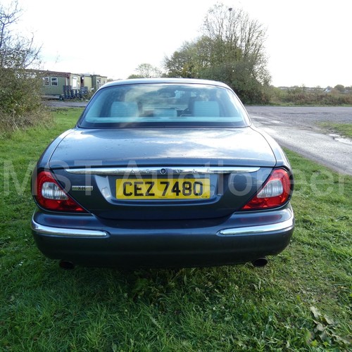 816 - Jaguar XJ6 V6 Auto Saloon, Silver/grey, Reg: CEZ 7480, 1st reg 28/04/2005, 6 spd auto Petrol 2967cc,... 