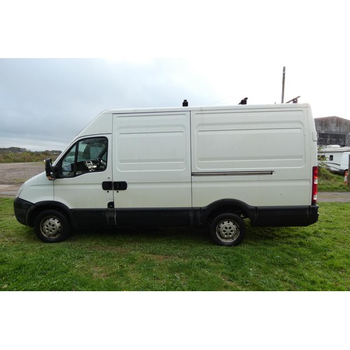 818 - Iveco Daily 35S11 HPI MWB Hi-roof 3000 Van , White, Reg HX61 HGY, 11/10/2011, 5 spd manual diesel 22... 