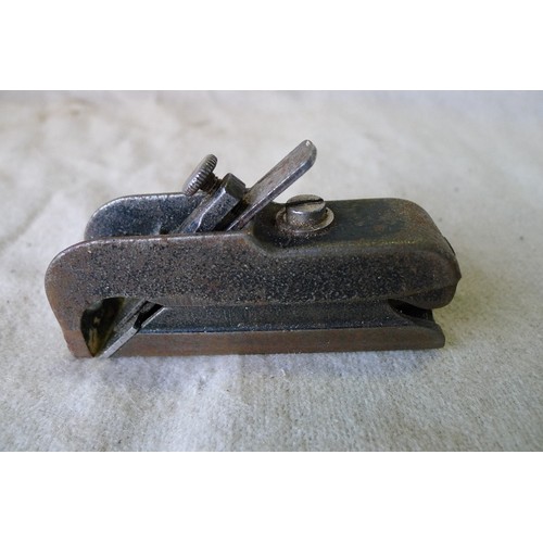 455 - A vintage Stanley No. 71 router plane type 4 (late Victorian), a Stanley No.78 rabbet rebate plane, ... 