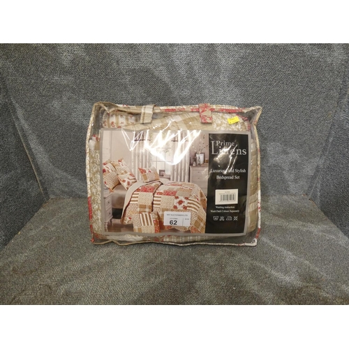 62 - A Prime Linens Alvina bedspread set, single size