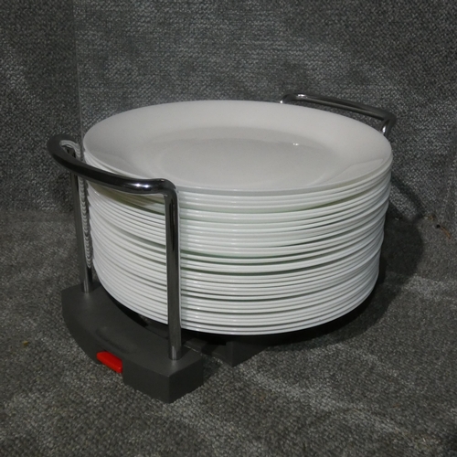 1084 - A quantity of dinner plates with handy plate carrier