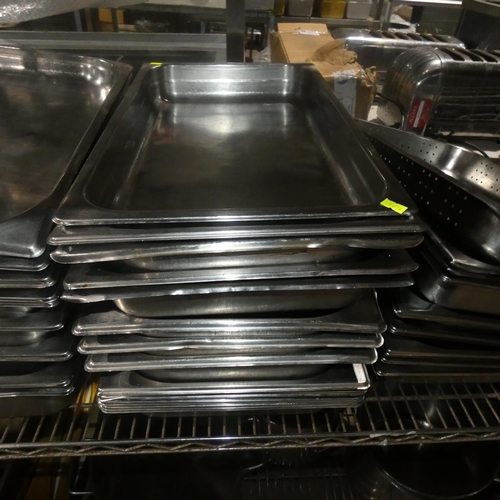 1144 - A quantity of various stainless steel baking trays, 1 stack