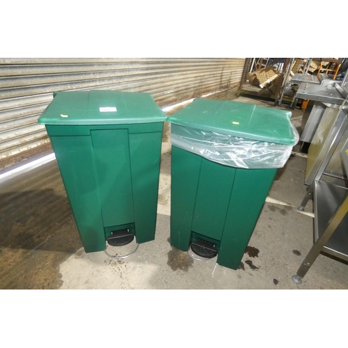 1011 - 2 x green kitchen waste bins by rubbermaid