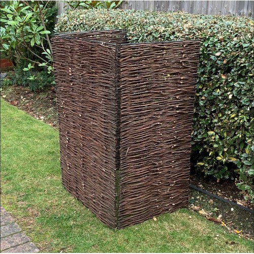 464 - A three sided bin screen in metal / wood weave