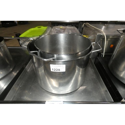 1228 - 2 x stainless steel cooking pots