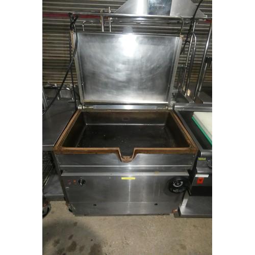 1004 - A commercial stainless steel brat pan by Falcon Dominator 3 phase - trade