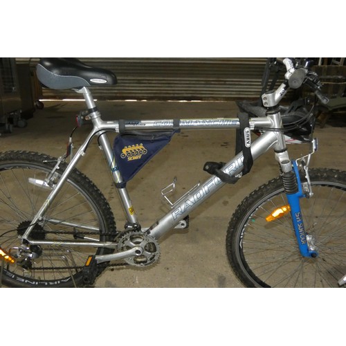 2093 - 1 Radford aluminium frame mountain bike type Commanche 26 inch wheels