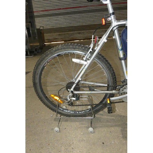 2093 - 1 Radford aluminium frame mountain bike type Commanche 26 inch wheels