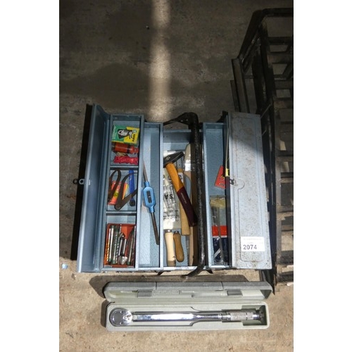 2074 - A Hilka hydraulic trolley jack with handle capacity approx 1820kg, a Clarke 1/2 inch drive torque wr... 