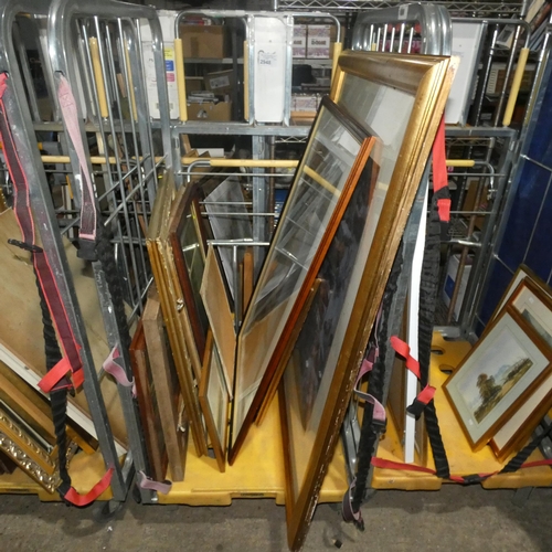 2948 - A quantity of miscellaneous pictures and frames (stillage not included)