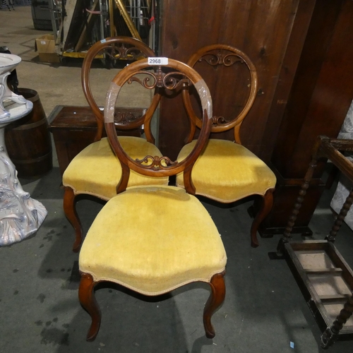 2968 - 3 late Victorian walnut balloon back dining chairs.