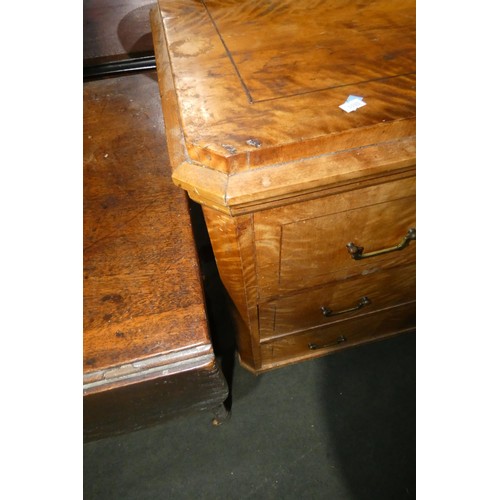 3023 - An early 20th century light wood bedroom chest of 3 drawers approximately 106cm wide