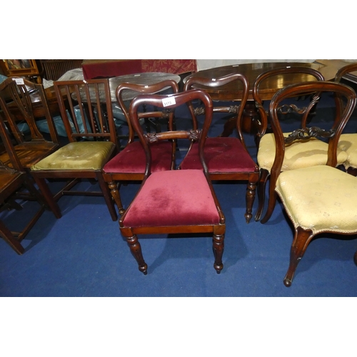 3173 - A set of 3 Victorian mahogany shaped back dining chairs with red upholstered seats