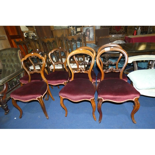 3177 - 4 similar Victorian mahogany balloon back dining chairs and 3 similar Victorian mahogany shaped back... 