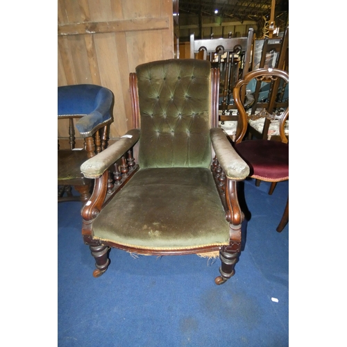 3178 - A heavy-duty Victorian mahogany gentleman's armchair with green buttoned upholstery