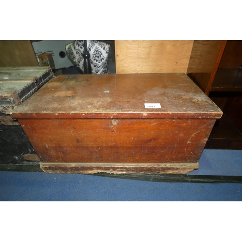 3097 - A vintage pine storage box with a lift lid and side handles